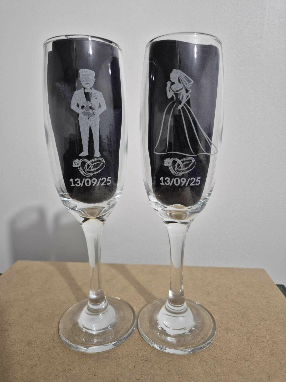 Verre Personnalisé- Flûtes Gravés pour mariés : personnage